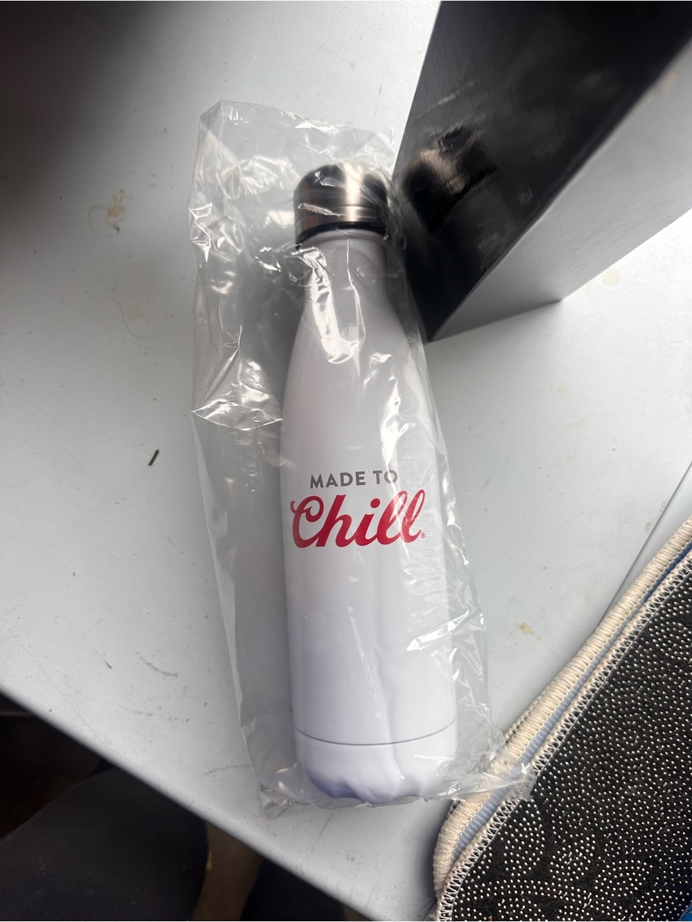 White 'Made to Chill' Stainless Water Bottle - Insulated